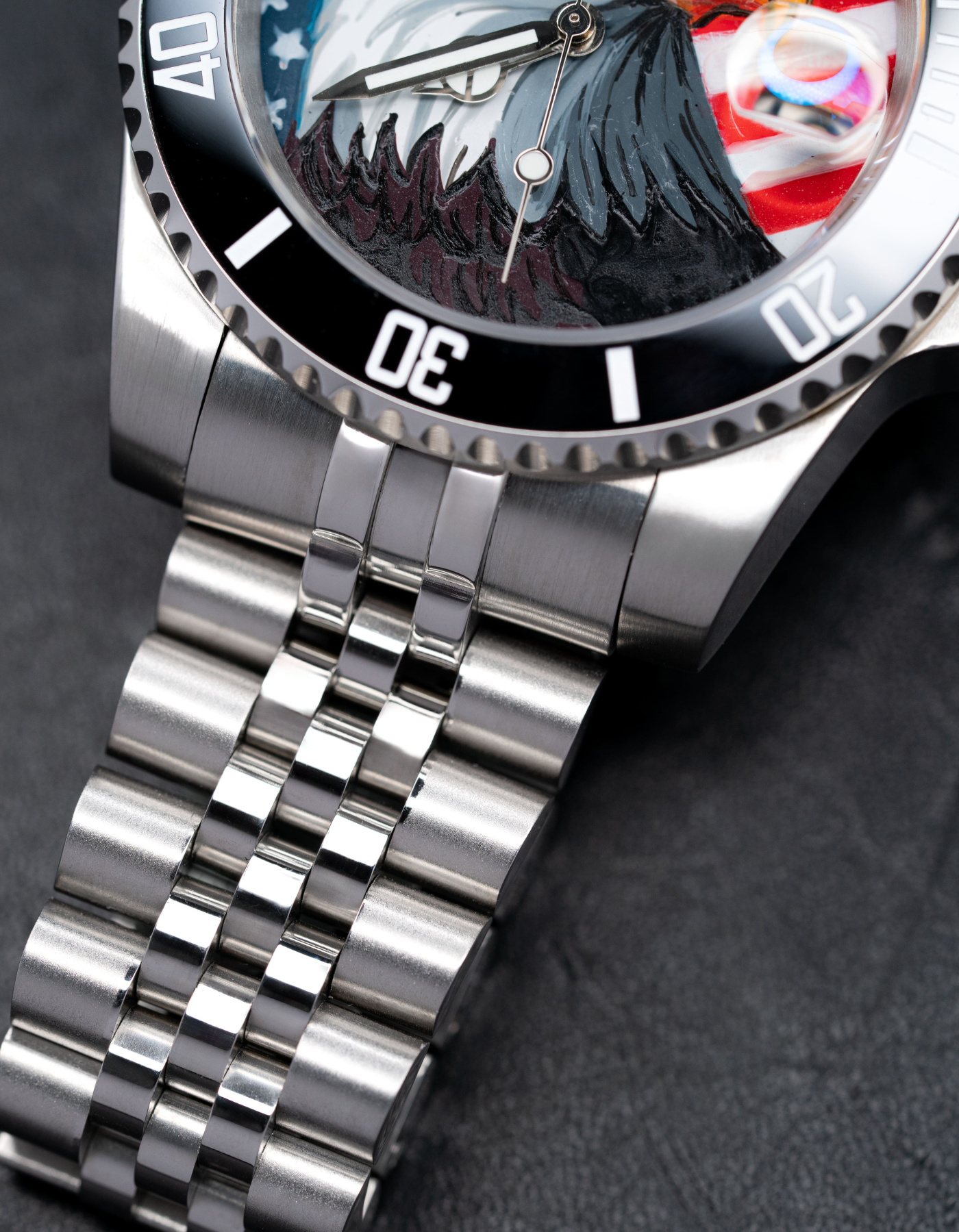 SM 01-35S - The American Wings - Hand-Painted Edition